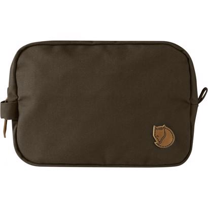 Se Fjällräven Gear Bag 2 liter-dark olive - Små tasker, punge, tilbehør hos Hugo P