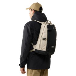 Hagl�fs Tight Medium Rygs�k True Black/Chalk Beige 