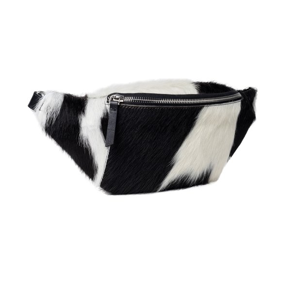 Sort og hvid Jia bumbag i �gte l�der og pels set fra siden