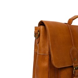 Melia Big arbejdstaske i Burned Tan med skulderrem set fra siden