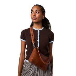 RE:DESIGNED Nada Skuldertaske Walnut