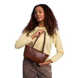RE:DESIGNED Olia Small Skuldertaske Brun