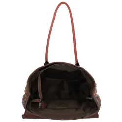 Indvendigt rum i shopper med lynl�s og god plads