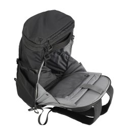 Travelite x AIDA Venture Line XL helt �ben med organiseret hovedrum