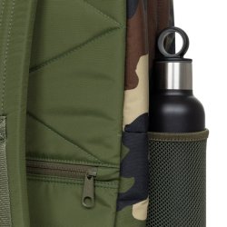 Eastpak Double Office camo med sidelomme og drikkedunk