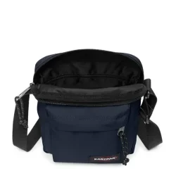 eastpak arcade mini bag ultra marine �ben med lynl�slomme