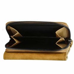 Enrico Benetti Zo Damepung Ochre