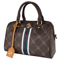 Gabriella G Firenze Katia h�ndtaske i m�rkebrunt kunstl�der set skr�t fra siden med G-m�nster, gulddetaljer og dekorativ charm
