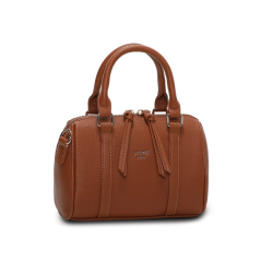 Lycke Sandnes hndtaske cognac set forfra med elegante detaljer