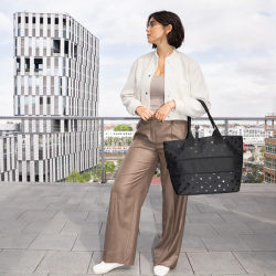 Reisenthel Shopper Glossy Dots Black