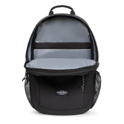 Eastpak Floid Pro rygs�k sort �ben med laptop placeret i lomme