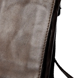 Pia Ries lille crossover i Brun