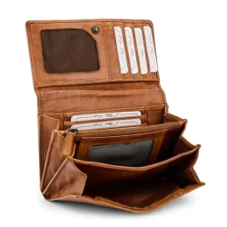 Pia Ries Sipo Damepung Cognac