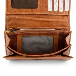 Pia Ries Sipo Damepung Cognac