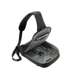 Travelite Workfloow crossover sort �ben med organiseringsrum