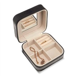 Gillian Jones sort smykkeskrin – ben visning med smykker