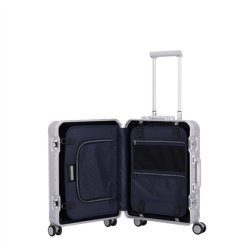 Indersiden af Travelite Next 55 cm med rumopdeling og stropperuffert vist skrt med aluminiumdetaljer