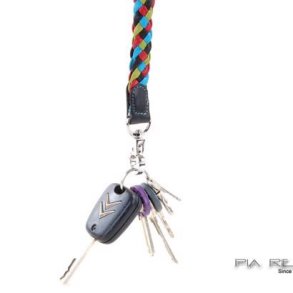 Pia Ries keyhanger i Tropical
